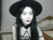 韓国の女の子のダンスとオナニー
